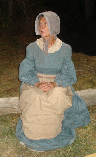 10/26 Dianne at the campfire